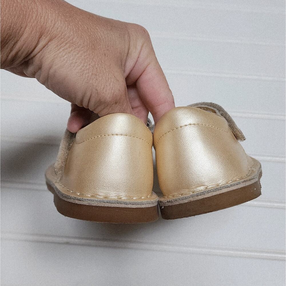 L'Amour Girls Caitlin Metallic Gold Leather Mary Jane Shoes Size 10 Toddler - Picture 4 of 10
